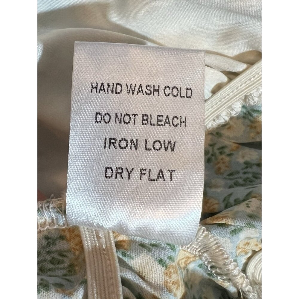 Mable Anthropologie Women FLORAL PUFF SLEEVE Crop Top Medium Size Stretch Green - Picture 10 of 11